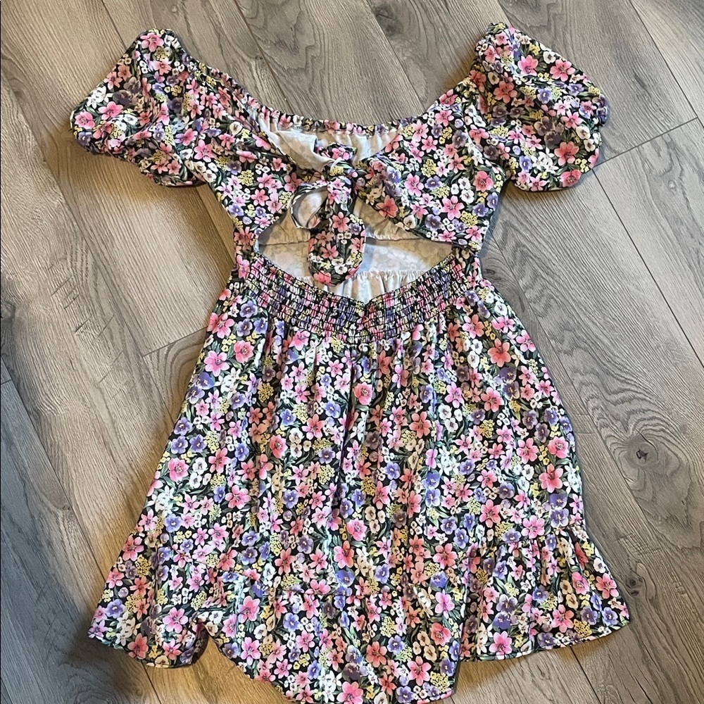 Velvet Torch Floral Puff Sleeve Mini Dress - Picture 8 of 11